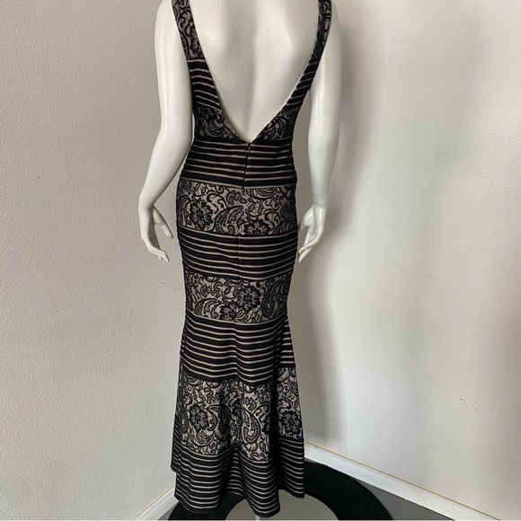 Striped Lace Sleeveless Tumpet Gown - Picture 7 of 13